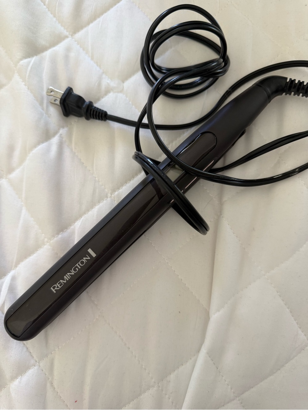 Remington Black and Pink Ceramic Hair Straightener